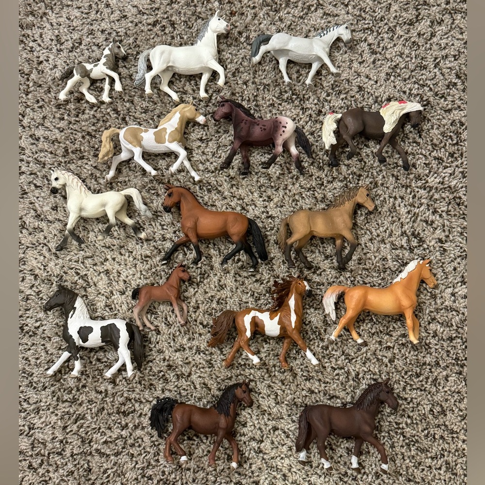 Schleich Horse Lot (13 horses & 2 foals)